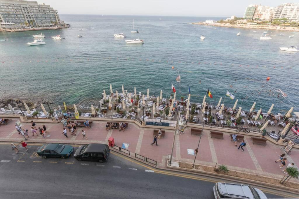 شقة St Julians' Sea Front, Spectacular View,